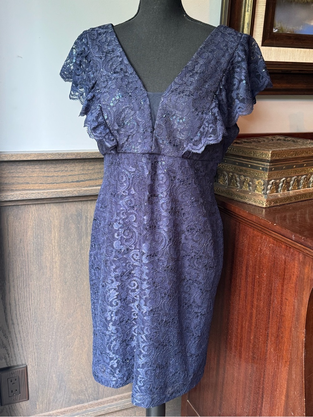 Night Way Collections Navy Lace V-Neck Midi Dress 14 EUC